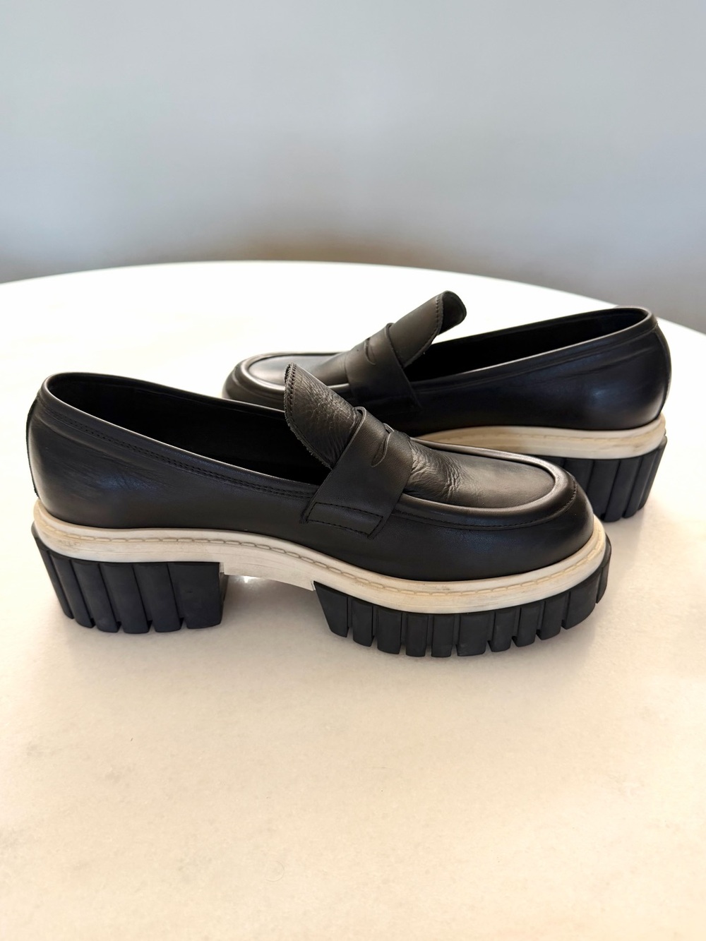 L’INTERVALLE Black Leather Platform Loafers - Picture 4 of 7